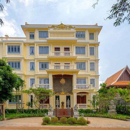 Gz Premier Luxury Residence And Spa 시엠리아프 외부 사진
